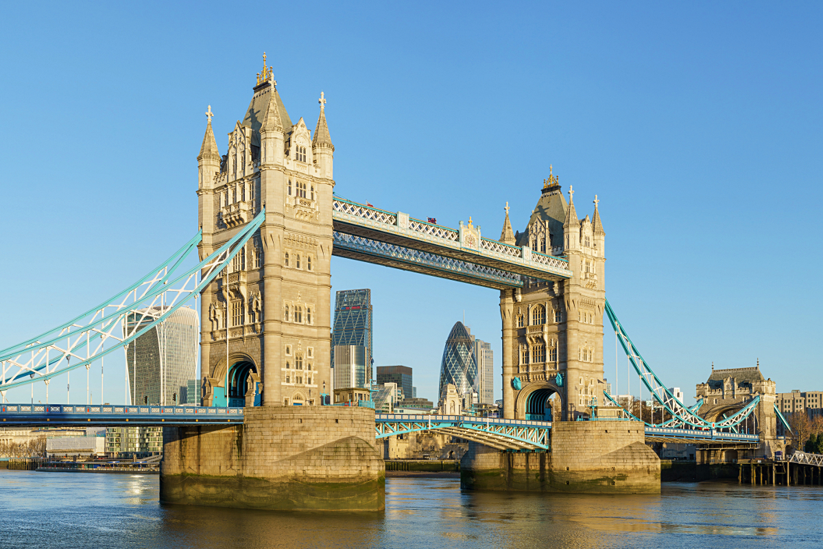 pont de la tour tower bridge