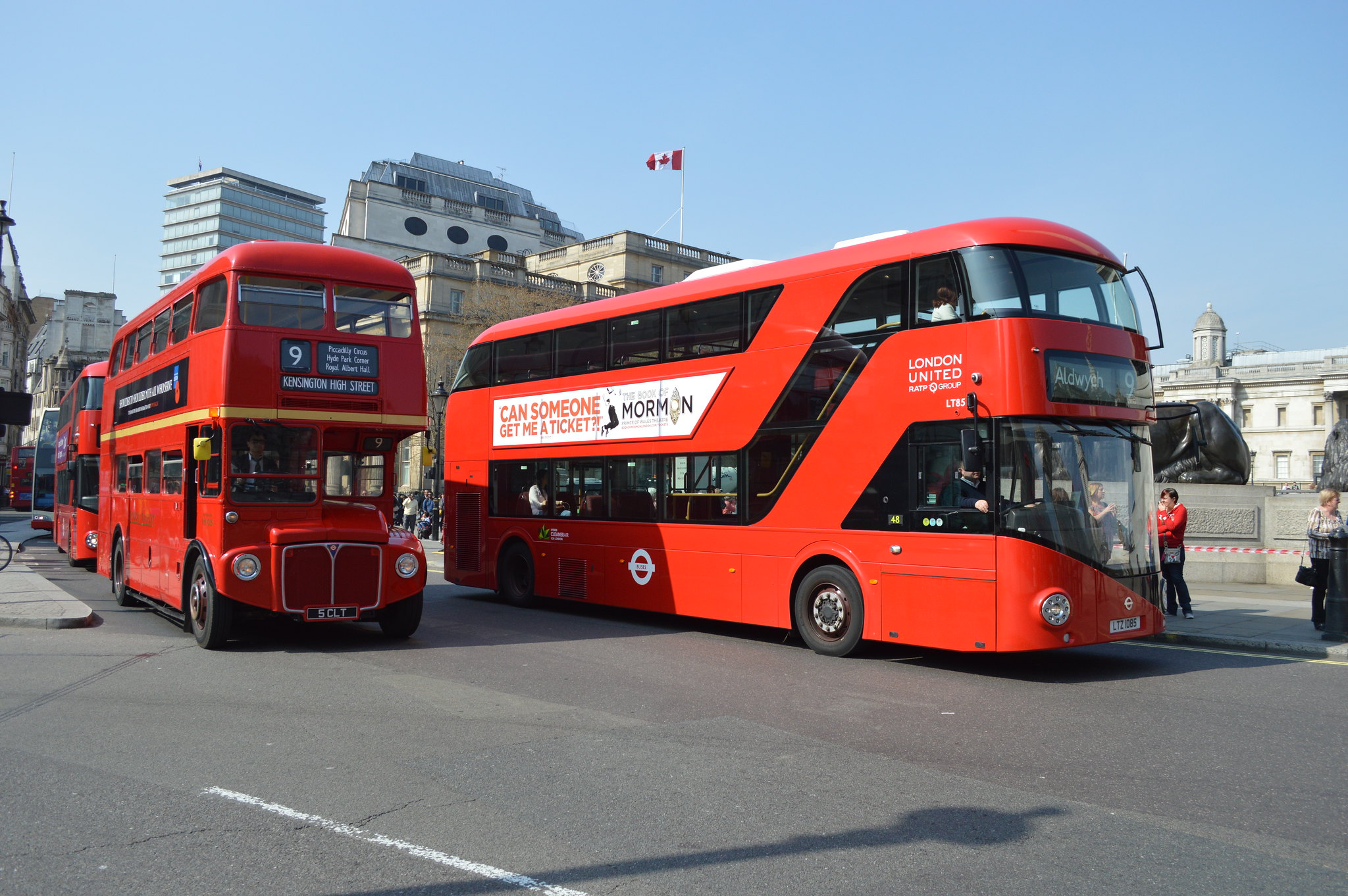 Image Pour Page De Garde En Anglais Bus De Londres Pourquoi les bus de Londres sont rouges ? - ©Londres